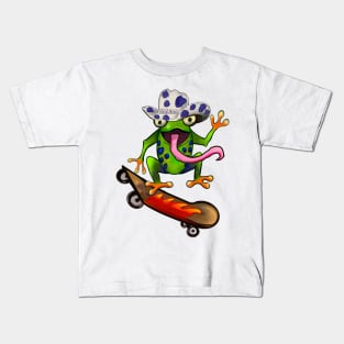 Frog Kawaii Froggy Skateboarding Cute Frog in blue Texas cowboy hat Funny toad toads amphibian tadpole Green Red eyed tree frogs rain forest Lizard dragon zoology gift frog Kids T-Shirt